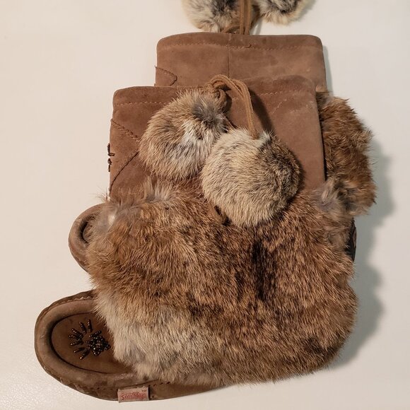 Well Loved Softmoc Niska3 7 Suede Rabbit Fur Indigenous Native Beadwork - Used - Picture 1 of 10